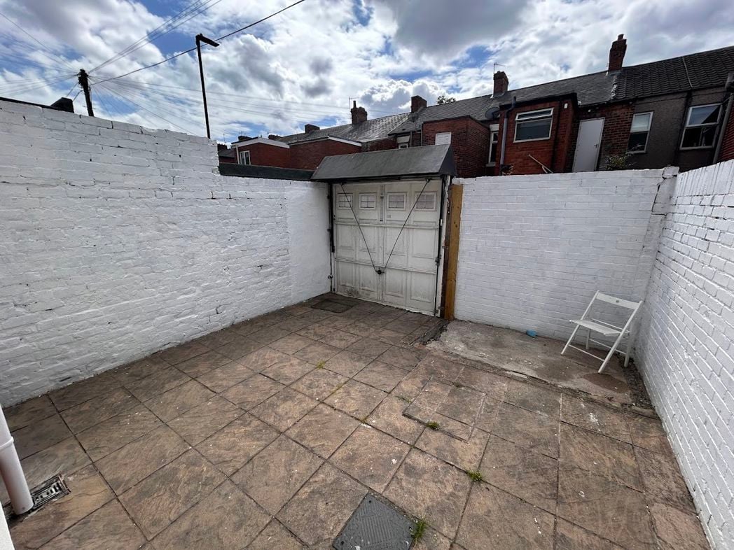 Property image 9 of 9