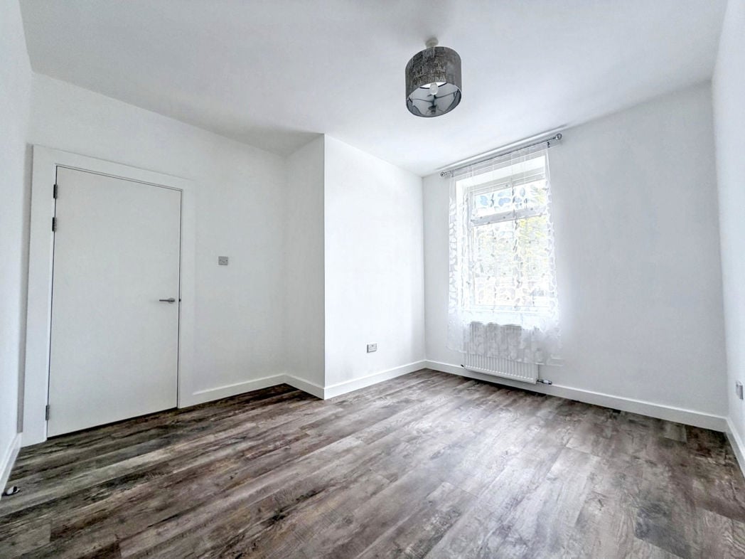 Property image 3 of 10