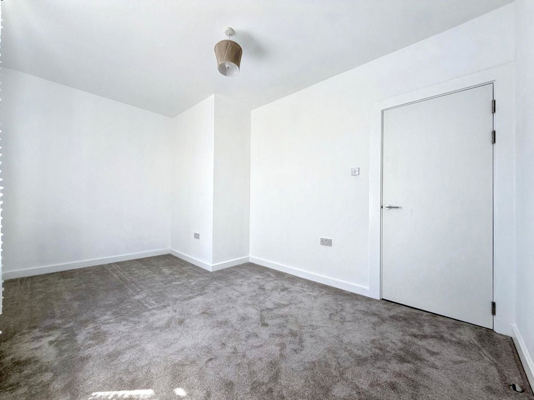 Property image 7 of 10