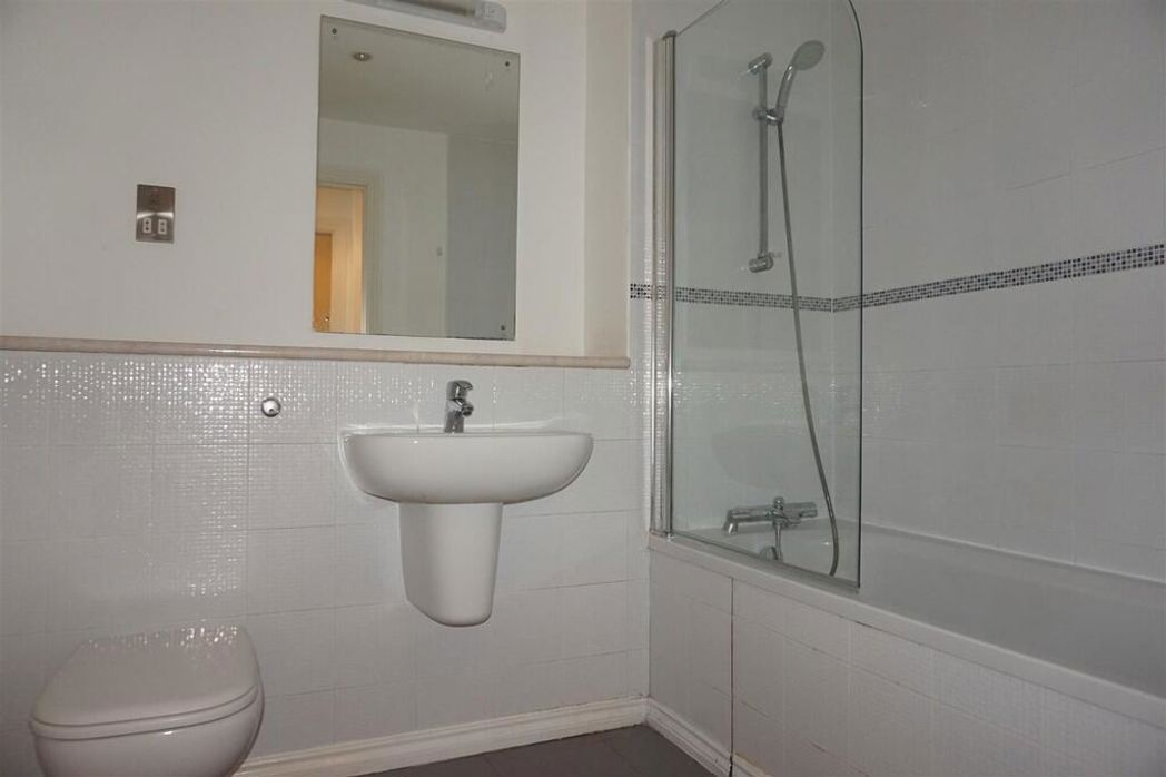 Property image 6 of 6