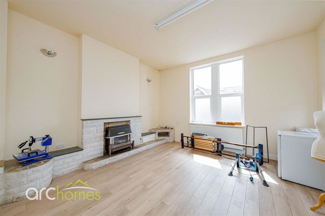 Property image 14 of 20