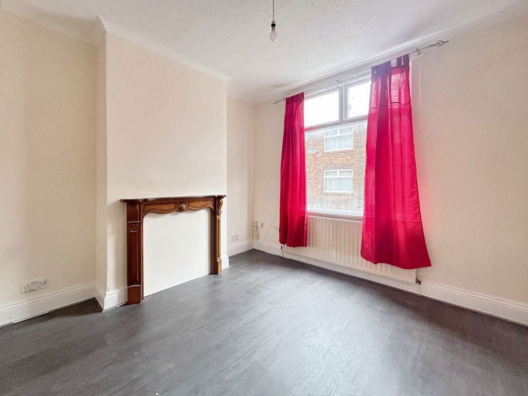 Property image 3 of 9