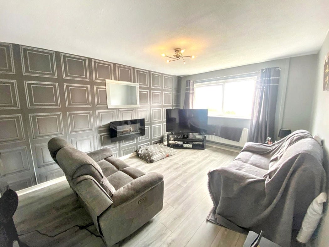 Lounge.