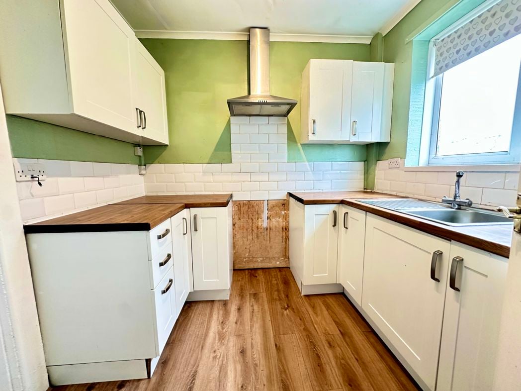 Property image 3 of 16