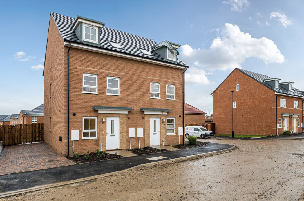 Property image 1 of 21