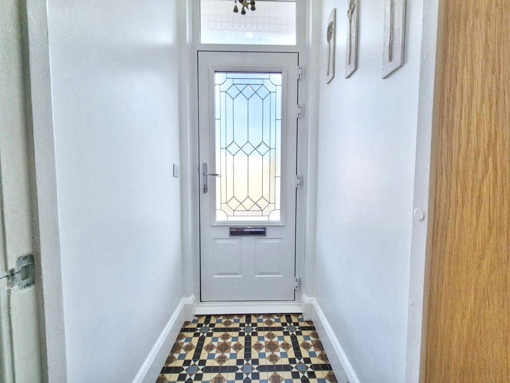 Entrance/Hallway