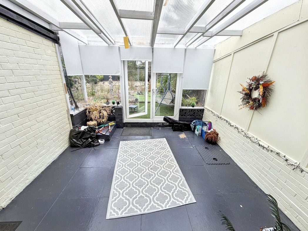 Property image 11 of 24