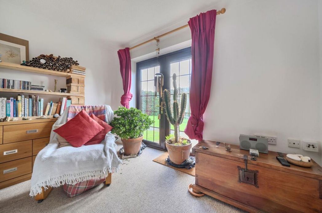 Property image 7 of 15