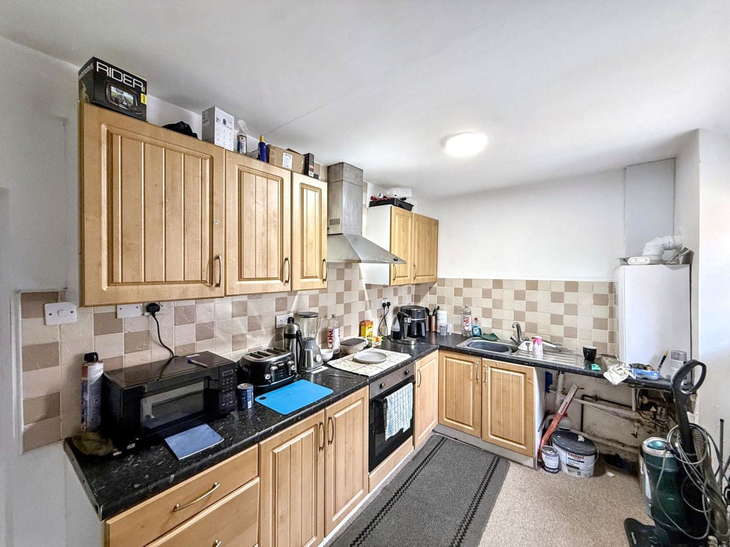 Property image 5 of 11
