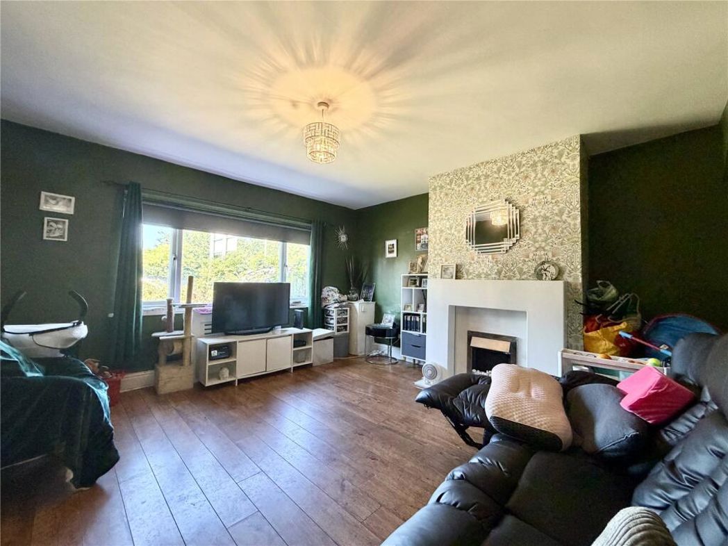 Property image 2 of 14