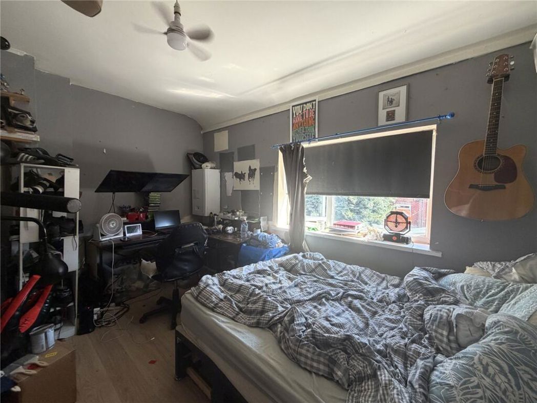 Property image 9 of 14