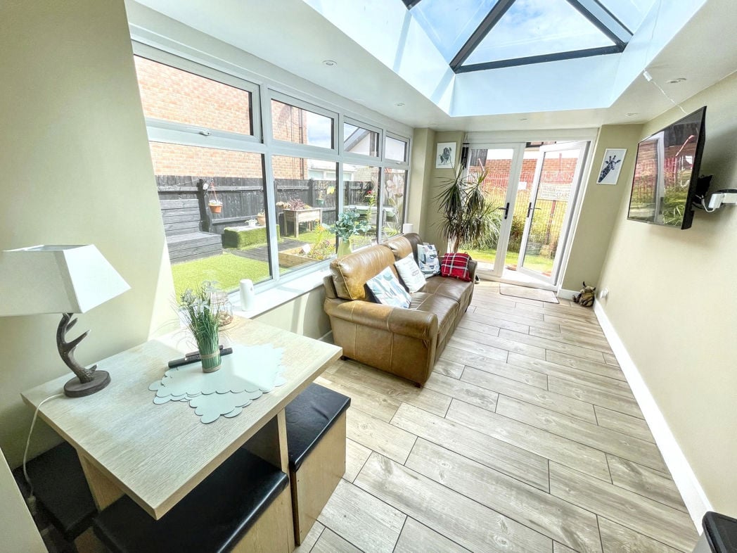 Property image 5 of 13