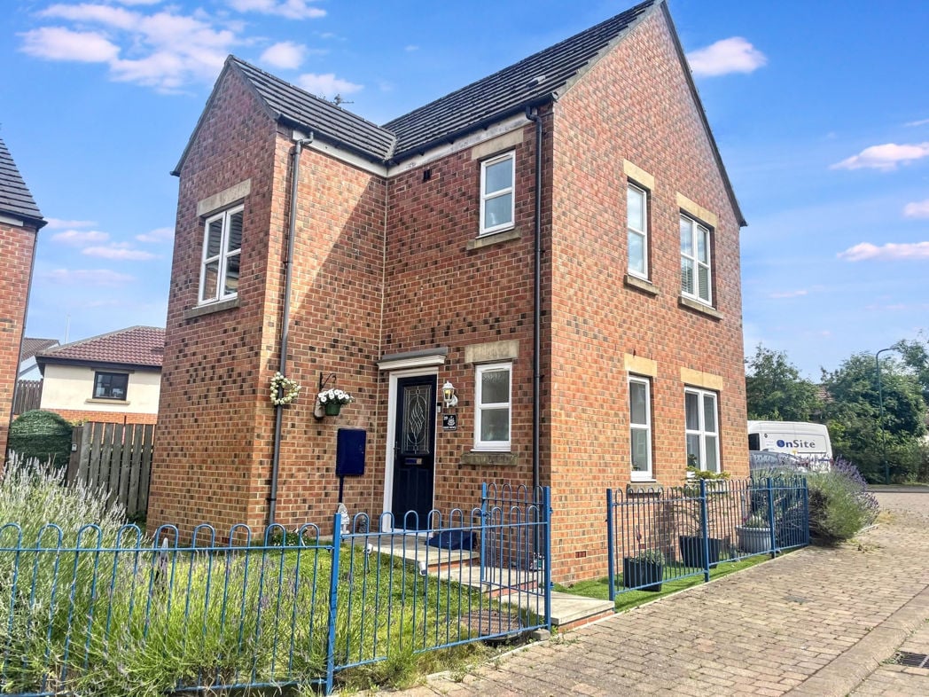 Property image 1 of 13