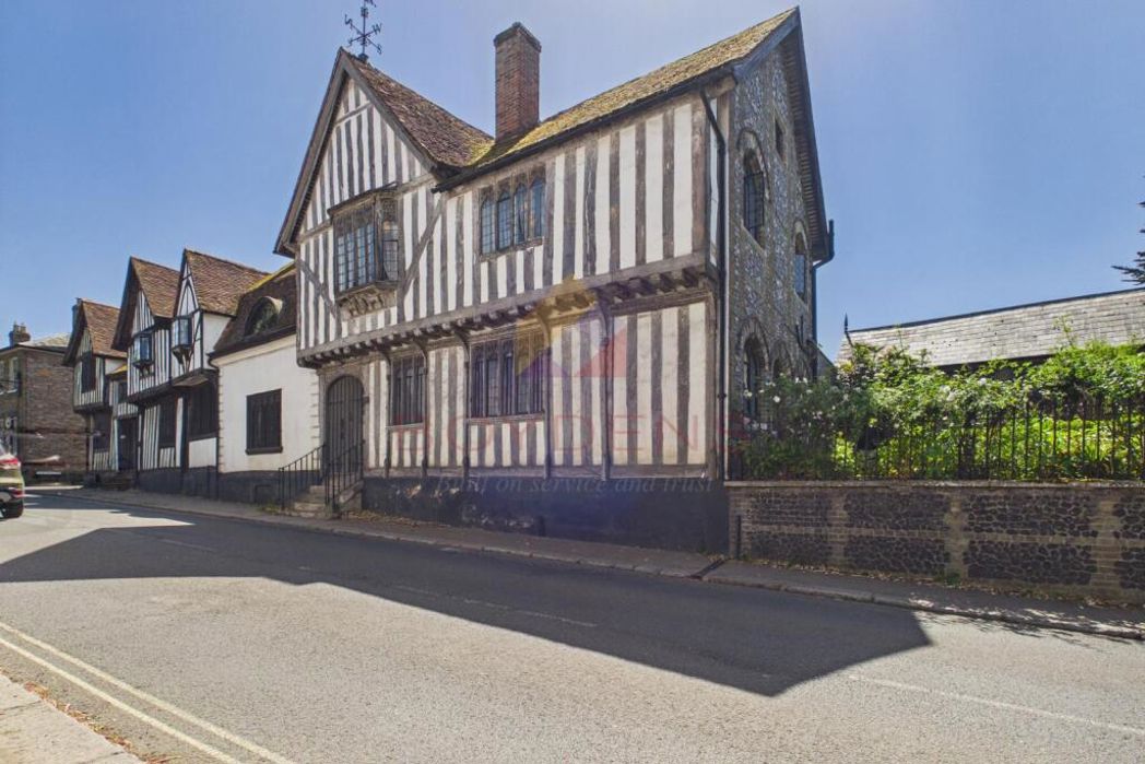 Property image 3 of 25