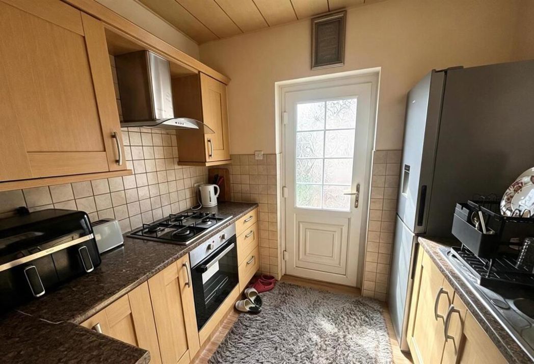 Property image 7 of 15