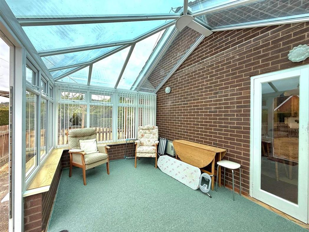 Property image 8 of 16