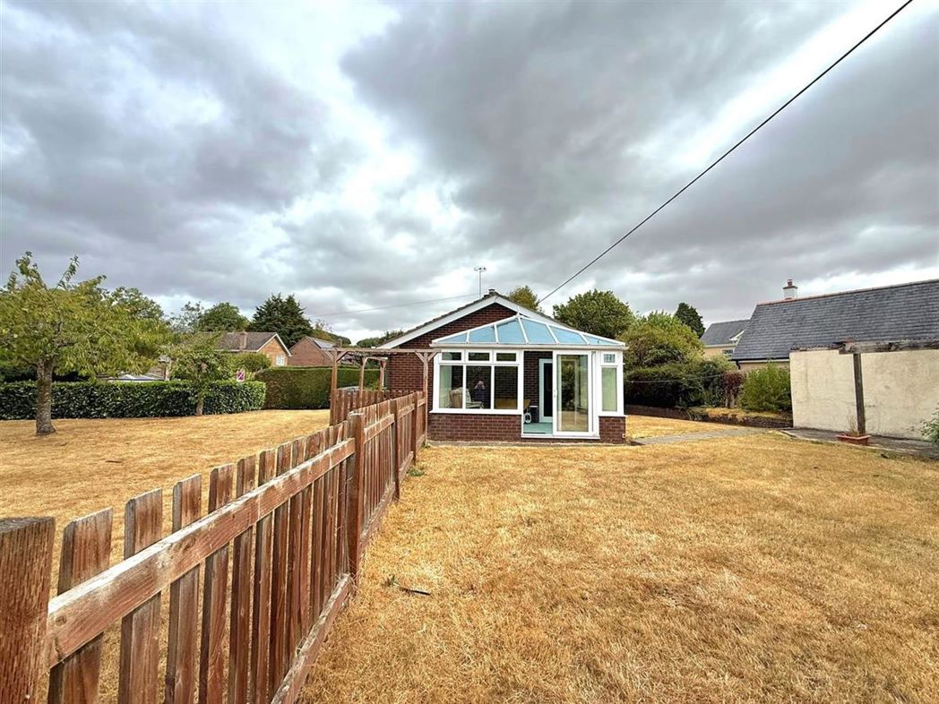 Property image 2 of 16
