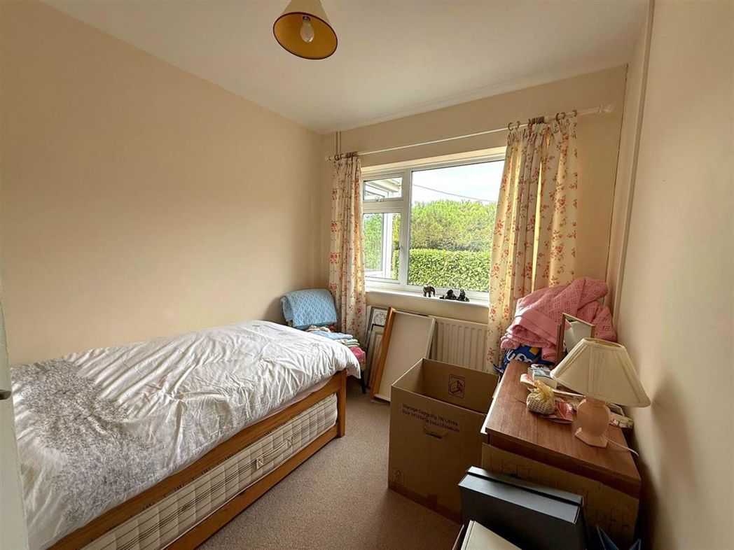 Property image 10 of 16