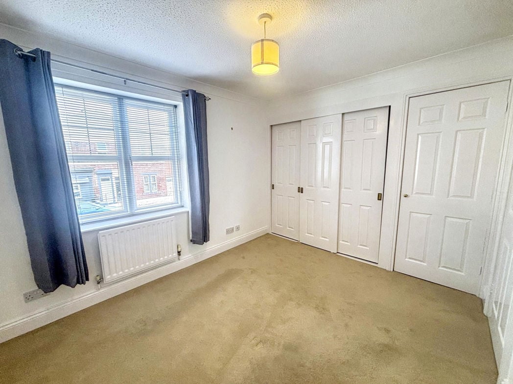 Property image 4 of 8