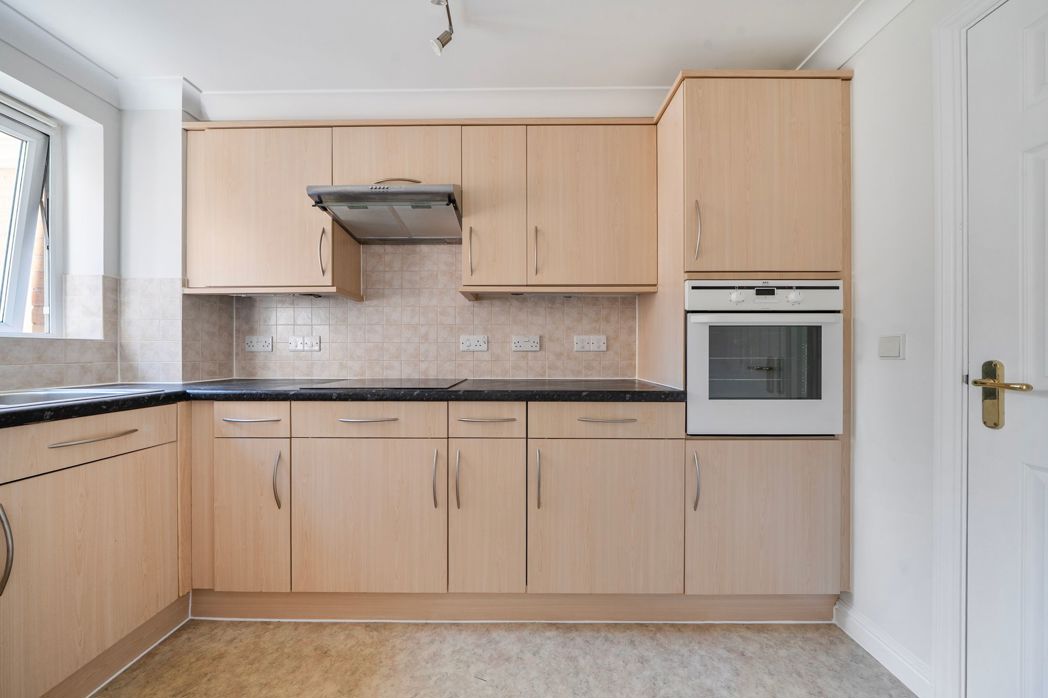 Property image 6 of 20