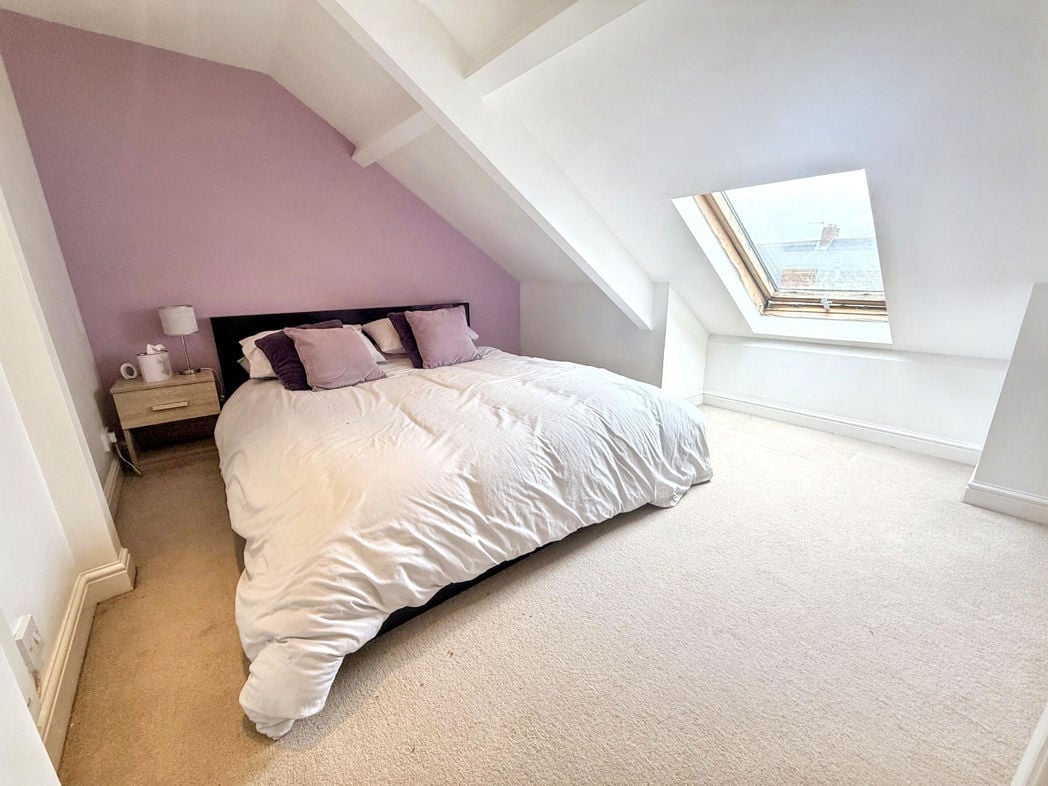 Loft Room 1