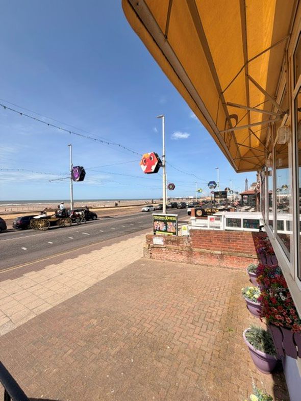 Property image 1 of 27