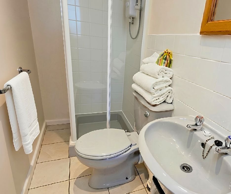 Property image 22 of 27
