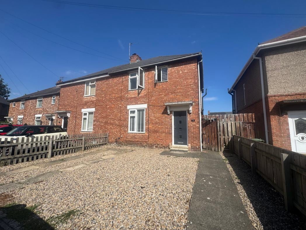 Property image 2 of 11
