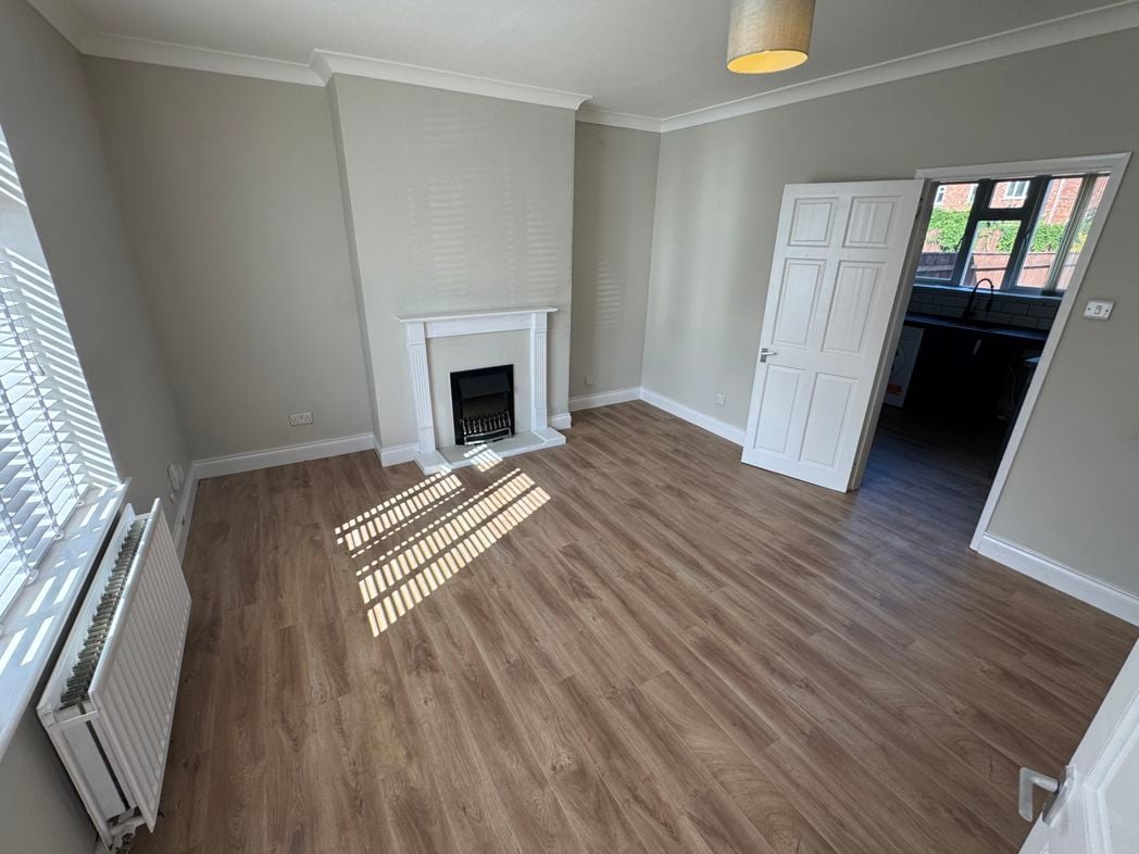 Property image 6 of 11