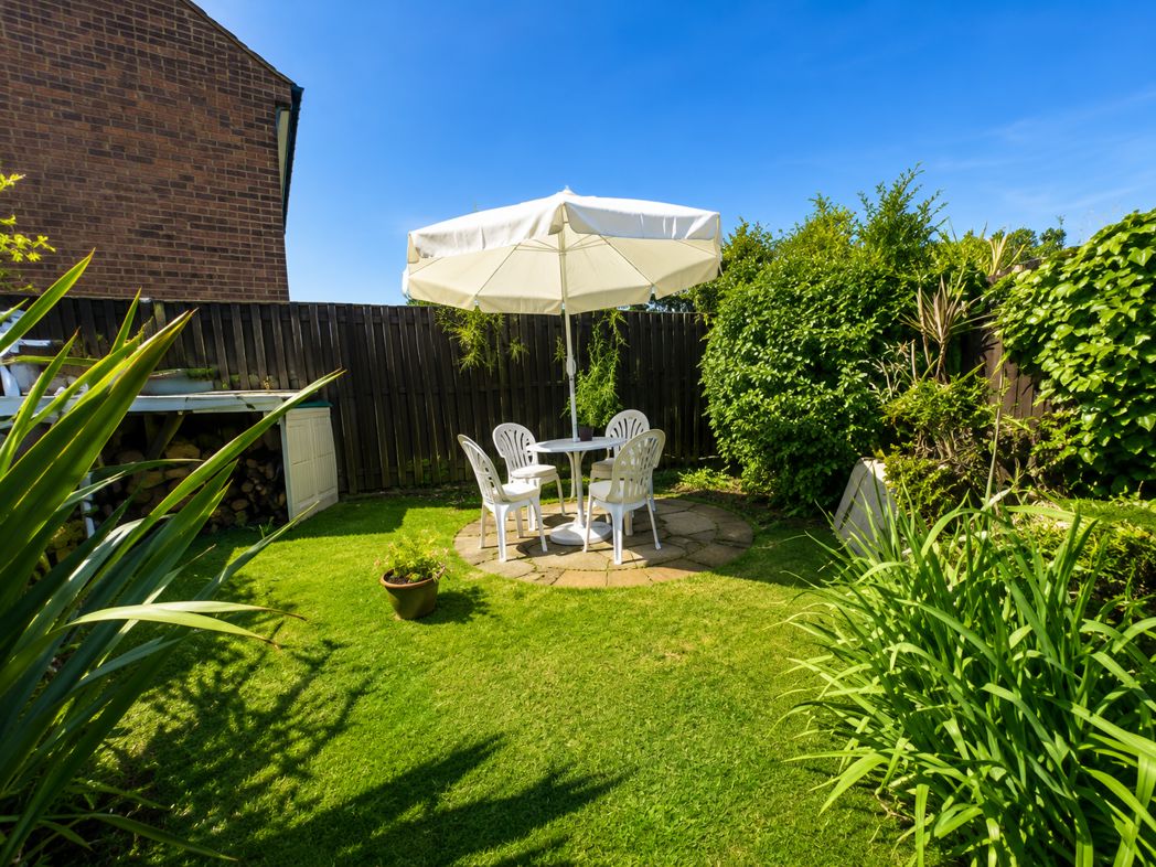 Property image 17 of 19