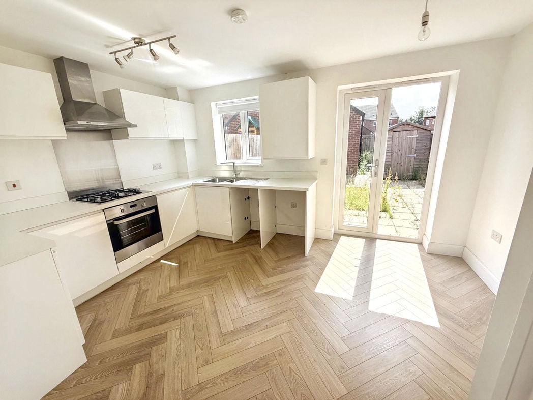 Additional photo Kitchen / Dining area