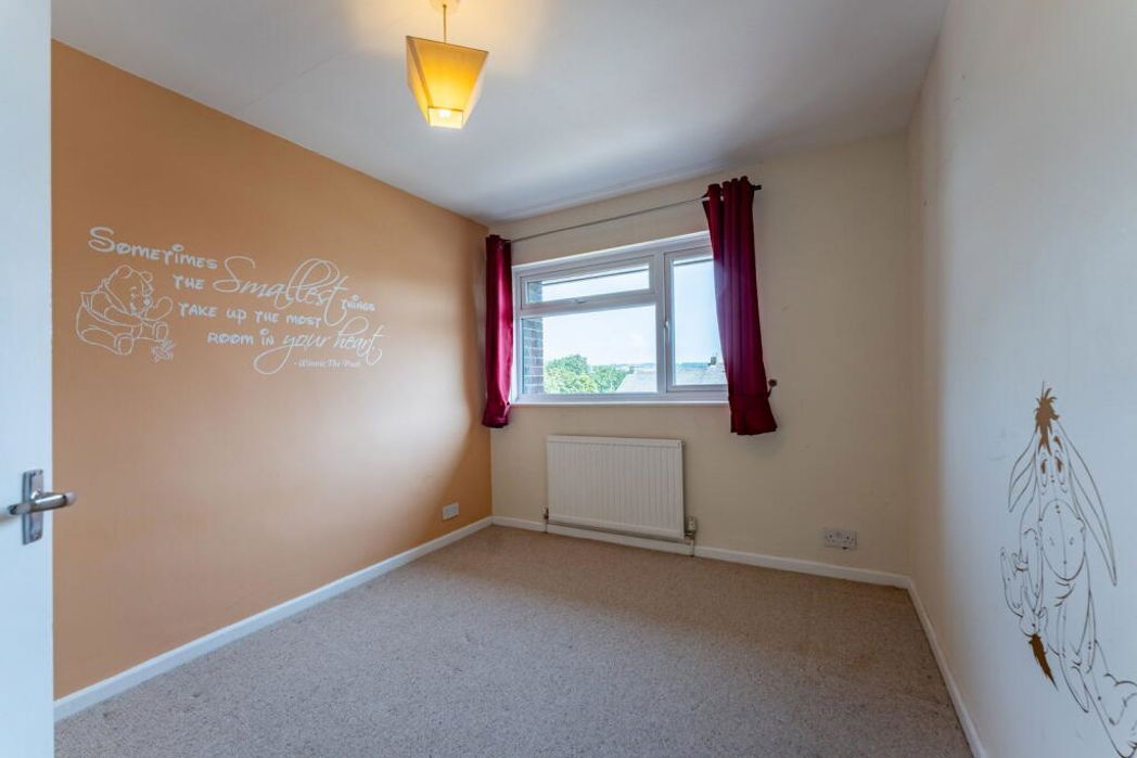 Property image 6 of 8