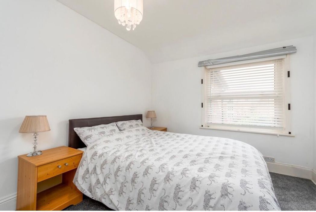 Property image 3 of 18