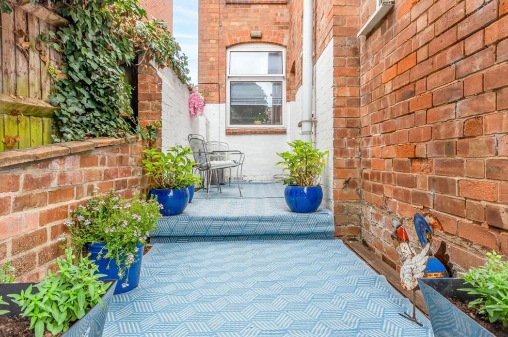 Property image 5 of 18