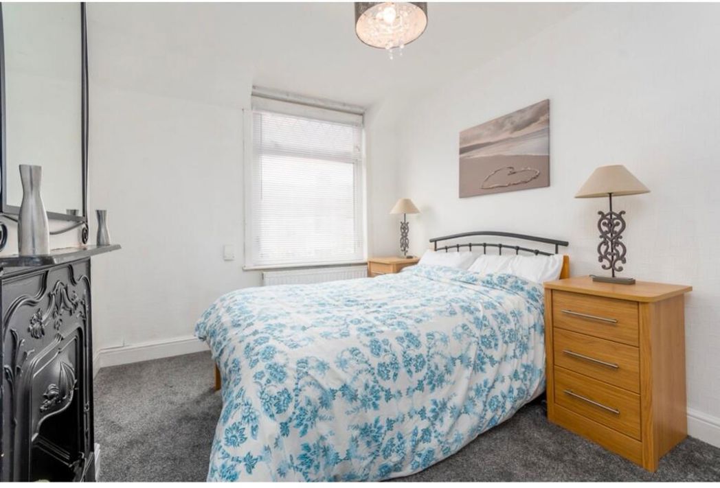 Property image 7 of 18