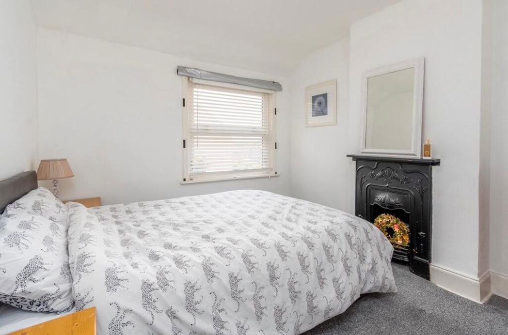 Property image 10 of 18