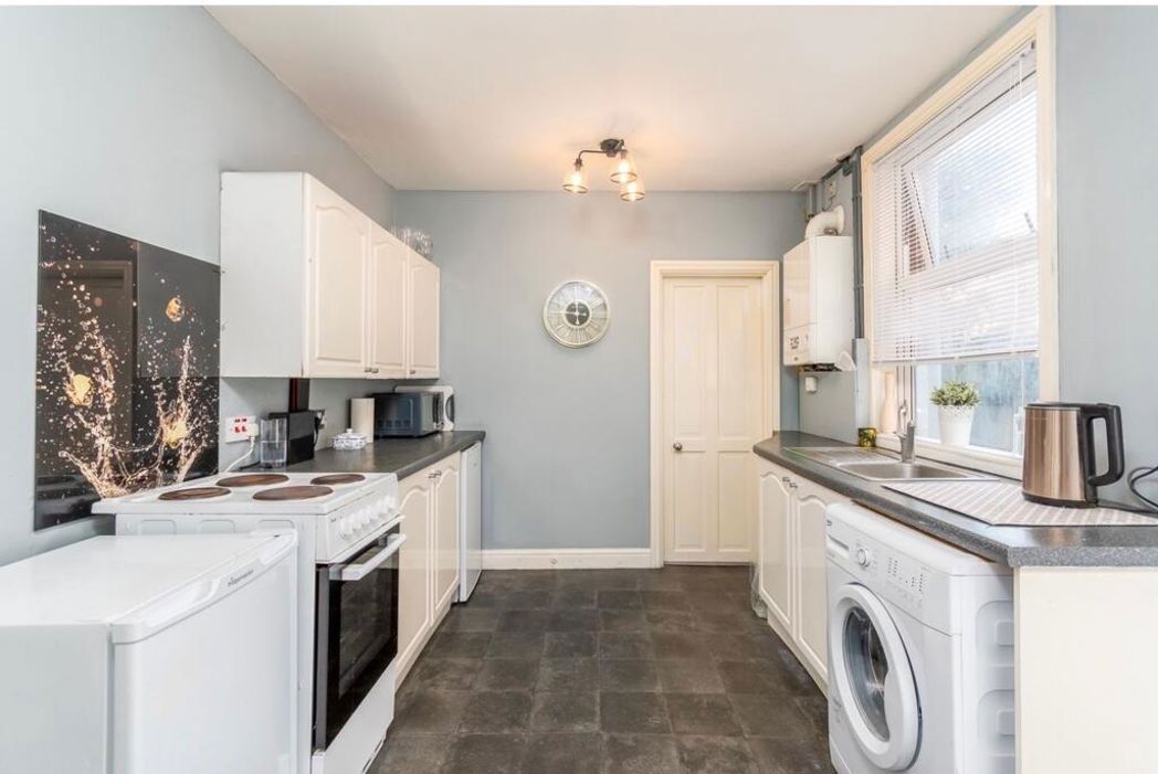 Property image 13 of 18