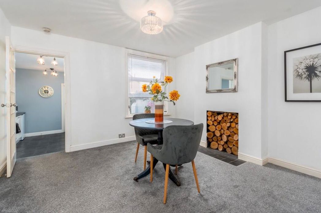 Property image 18 of 18
