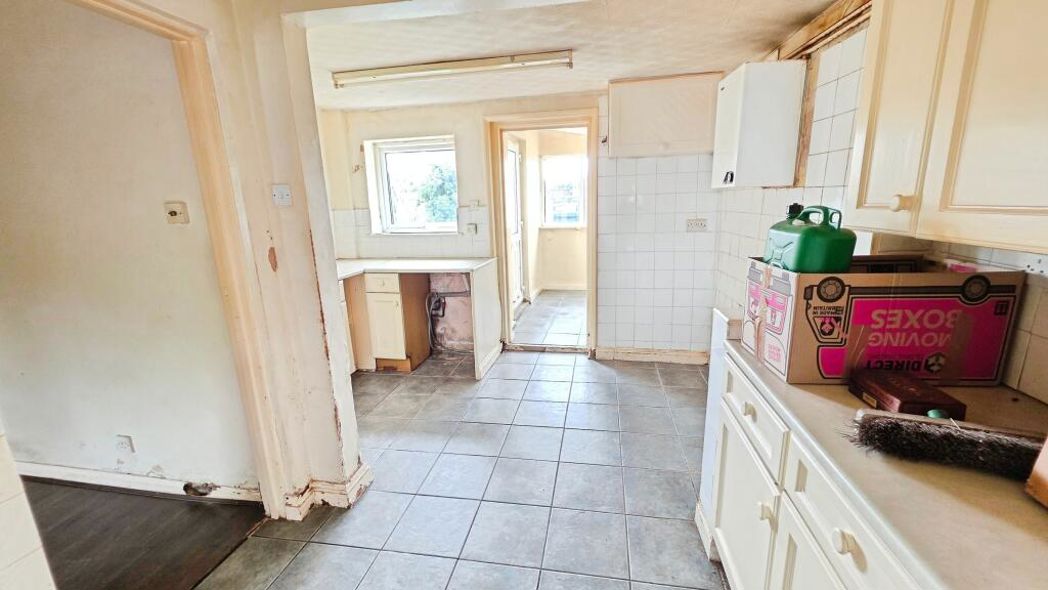 Property image 5 of 13