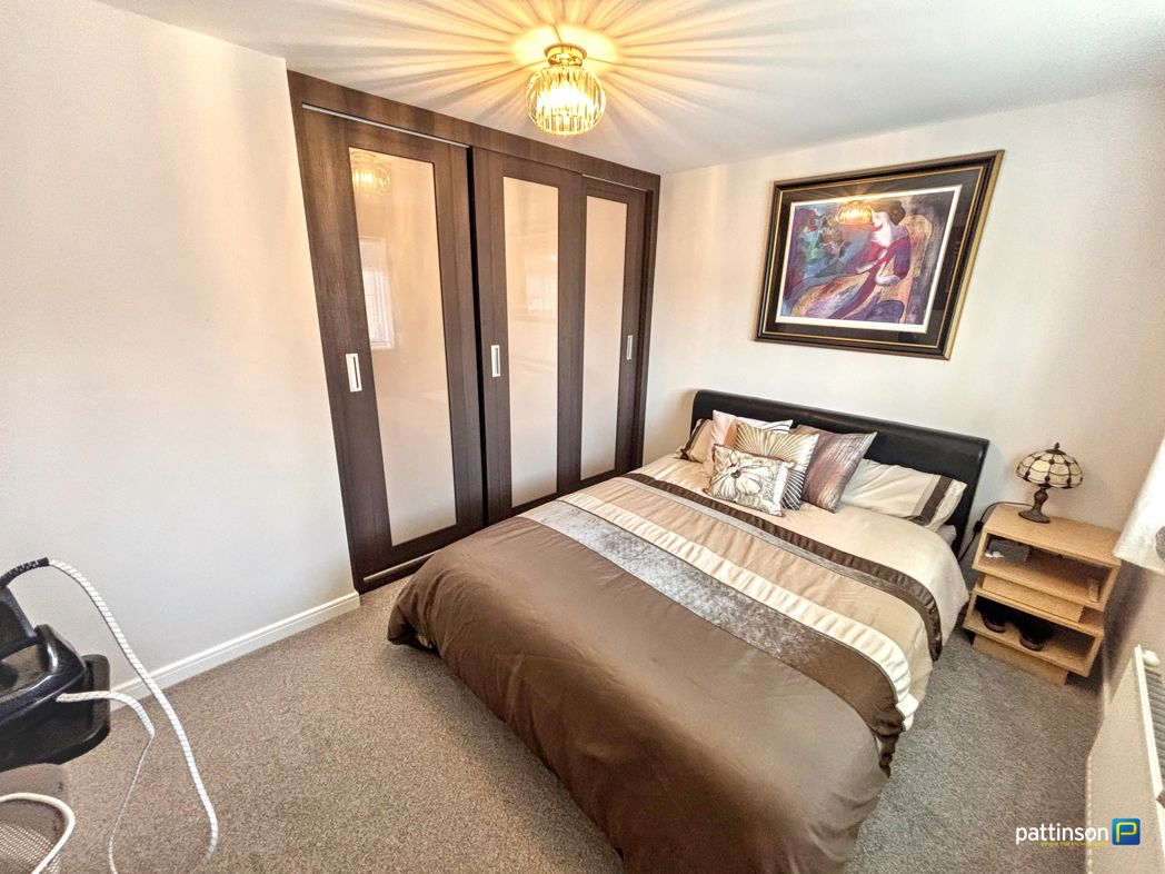 Property image 20 of 33