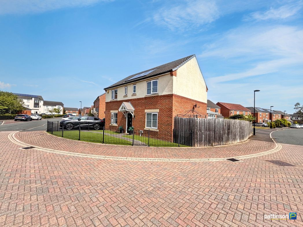 Property image 32 of 33