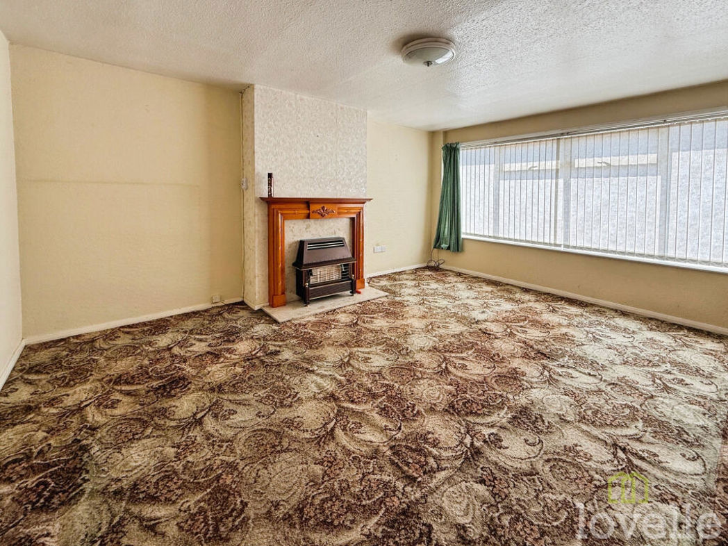 Property image 3 of 11