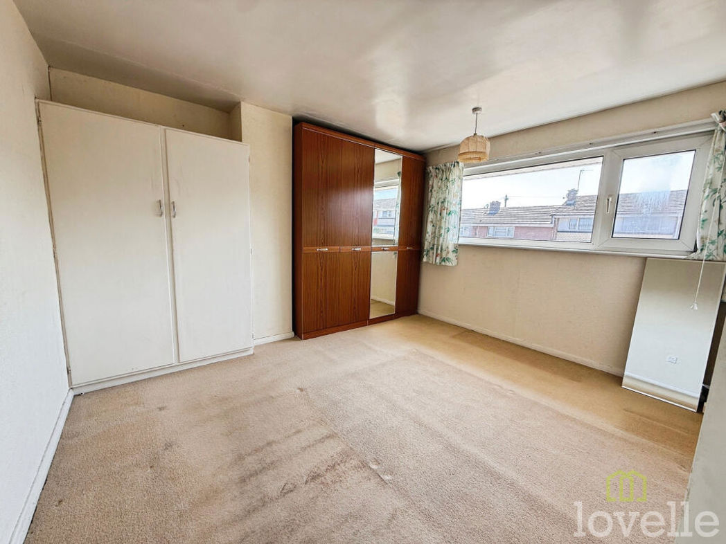 Property image 6 of 11