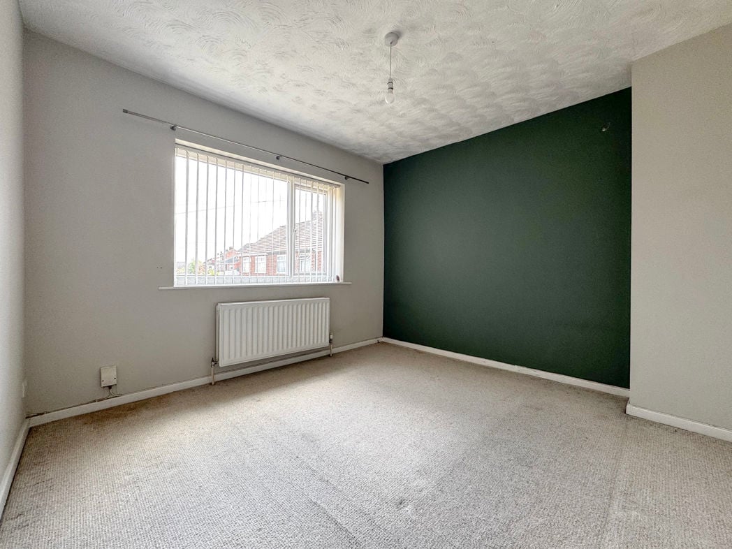 Property image 5 of 9