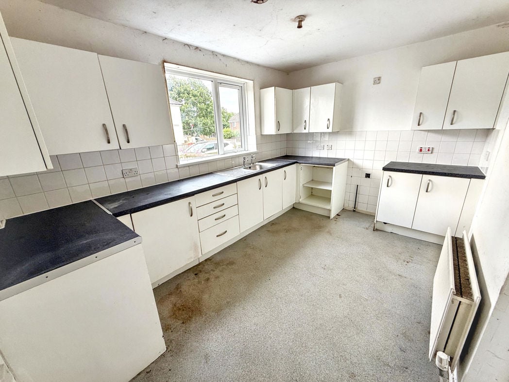 Property image 3 of 7