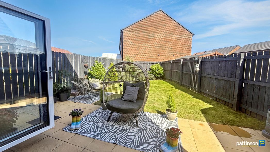 Property image 28 of 32