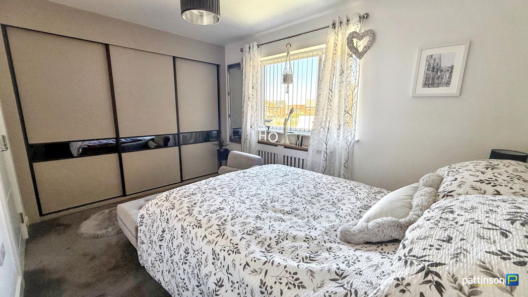 Property image 13 of 32