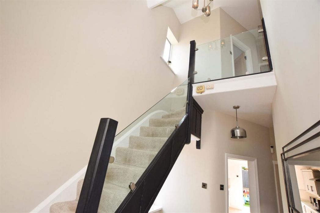 Property image 7 of 14