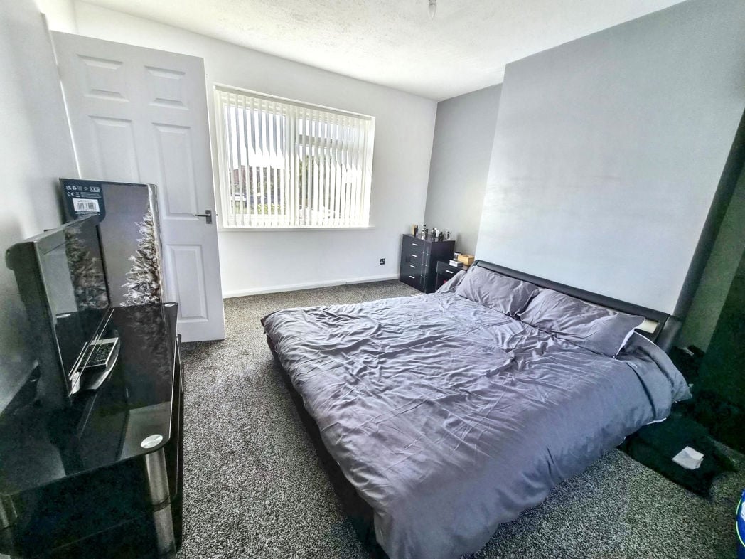 Main bedroom