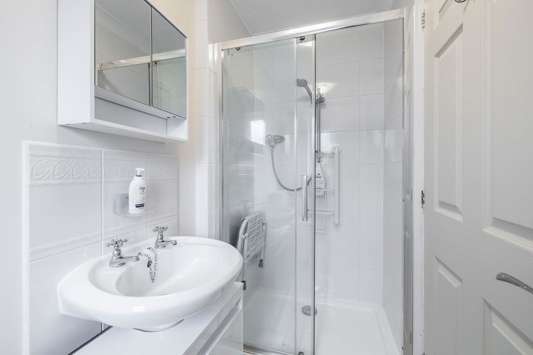 Property image 3 of 26